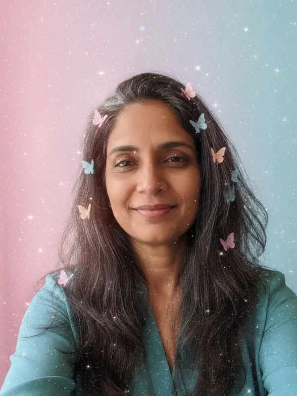 Butterfly Clip — AI-generated model, woman, mid-40s